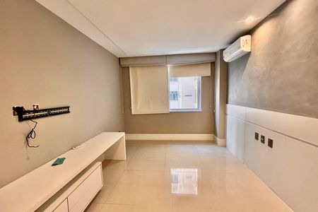 Apartamento para alugar com 264m², 3 quartos e 1 vaga Apartamento para alugar com 264m², 3 quartos e 1 vagaQuarto 3