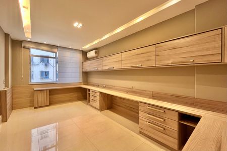 Apartamento para alugar com 264m², 3 quartos e 1 vaga Apartamento para alugar com 264m², 3 quartos e 1 vagaQuarto 1