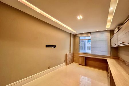 Apartamento para alugar com 264m², 3 quartos e 1 vaga Apartamento para alugar com 264m², 3 quartos e 1 vagaQuarto 1