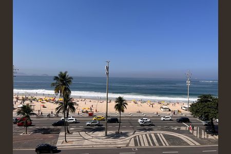 Apartamento para alugar com 264m², 3 quartos e 1 vaga Apartamento para alugar com 264m², 3 quartos e 1 vagaVista da sala