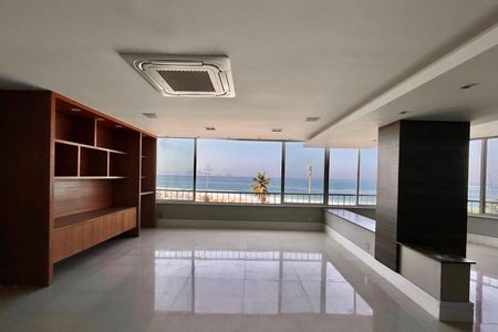 Apartamento para alugar com 264m², 3 quartos e 1 vaga Apartamento para alugar com 264m², 3 quartos e 1 vagaSala