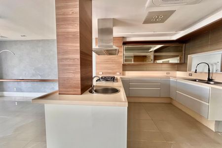 Cozinha  de apartamento para alugar com 3 quartos, 264m² em Copacabana, Rio de Janeiro