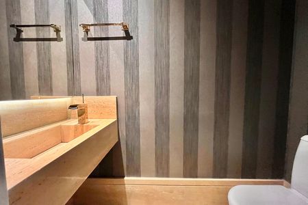 Apartamento para alugar com 264m², 3 quartos e 1 vaga Apartamento para alugar com 264m², 3 quartos e 1 vagaLavabo