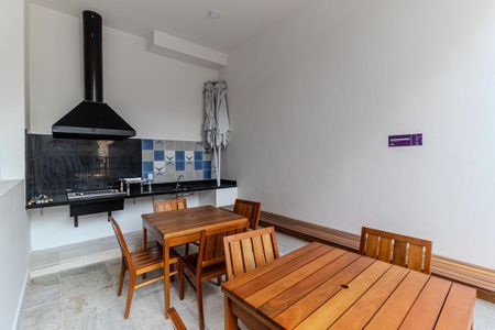 Apartamento à venda com 27m², 1 quarto e sem vaga Apartamento à venda com 27m², 1 quarto e sem vagaChurrasqueira