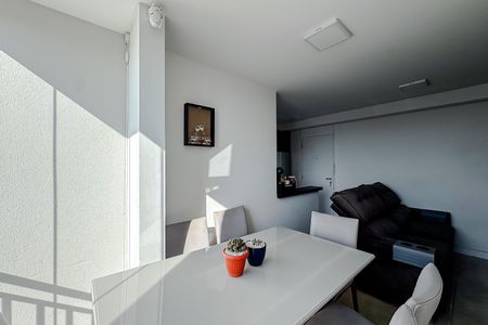 Apartamento à venda com 52m², 2 quartos e 1 vaga Apartamento à venda com 52m², 2 quartos e 1 vagaSala