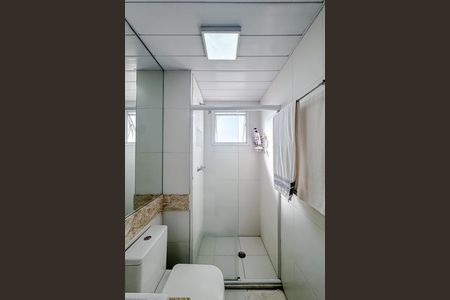 Apartamento à venda com 52m², 2 quartos e 1 vaga Apartamento à venda com 52m², 2 quartos e 1 vagaBanheiro