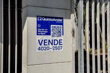 Apartamento à venda com 52m², 2 quartos e 1 vaga Apartamento à venda com 52m², 2 quartos e 1 vagaPlaquinha