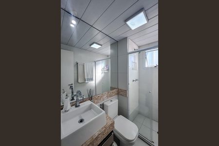 Apartamento à venda com 52m², 2 quartos e 1 vaga Apartamento à venda com 52m², 2 quartos e 1 vagaBanheiro