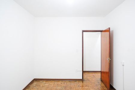 Casa para alugar com 150m², 2 quartos e 2 vagasQuarto 2