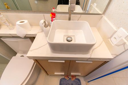 Banheiro da Suíte de apartamento para alugar com 2 quartos, 55m² em Liberdade, São Paulo