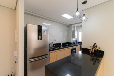 Cozinha de apartamento para alugar com 2 quartos, 55m² em Liberdade, São Paulo