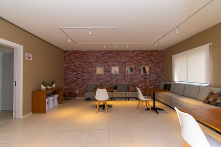 Apartamento para alugar com 55m², 2 quartos e sem vagaÁrea comum