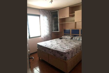 Casa de condomínio à venda com 102m², 3 quartos e 3 vagas Casa de condomínio à venda com 102m², 3 quartos e 3 vagasQuarto
