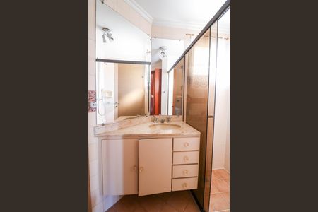 Apartamento à venda com 82m², 3 quartos e 2 vagas Apartamento à venda com 82m², 3 quartos e 2 vagasBanheiro da Suíte