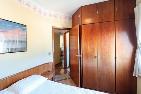 Apartamento à venda com 82m², 3 quartos e 2 vagas Apartamento à venda com 82m², 3 quartos e 2 vagasQuarto 3 Suíte