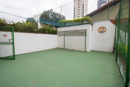 Apartamento à venda com 82m², 3 quartos e 2 vagas Apartamento à venda com 82m², 3 quartos e 2 vagasÁrea comum - Quadra