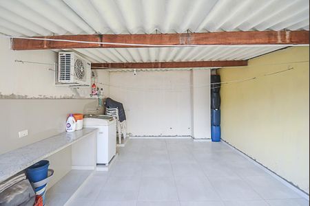 Casa para alugar com 223m², 3 quartos e 5 vagas Casa para alugar com 223m², 3 quartos e 5 vagasÁrea de Serviço