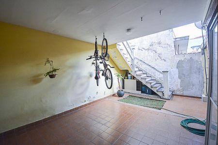 Casa para alugar com 223m², 3 quartos e 5 vagas