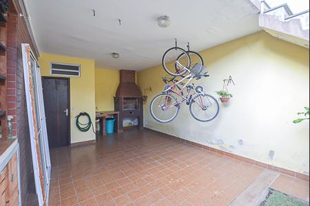 Casa para alugar com 223m², 3 quartos e 5 vagas Casa para alugar com 223m², 3 quartos e 5 vagasChurrasqueira