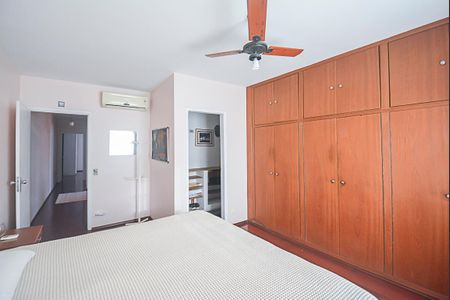 Quarto Suíte de casa para alugar com 3 quartos, 223m² em Vila Vivaldi, São Bernardo do Campo