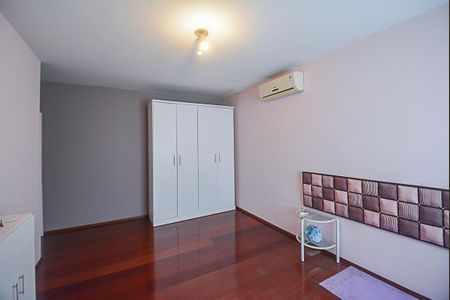 Quarto 2 de casa para alugar com 3 quartos, 223m² em Vila Vivaldi, São Bernardo do Campo