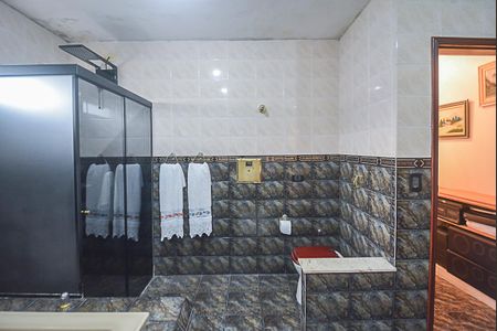 Casa para alugar com 223m², 3 quartos e 5 vagas Casa para alugar com 223m², 3 quartos e 5 vagasBanheiro da Suíte