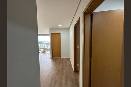 Apartamento para alugar com 57m², 2 quartos e 1 vaga Apartamento para alugar com 57m², 2 quartos e 1 vagaCorredor