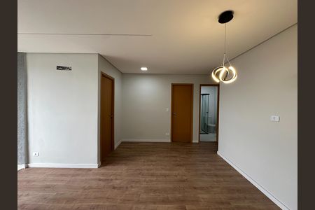Apartamento para alugar com 57m², 2 quartos e 1 vaga Apartamento para alugar com 57m², 2 quartos e 1 vagaSala