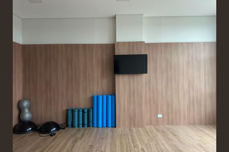 Apartamento para alugar com 57m², 2 quartos e 1 vaga Apartamento para alugar com 57m², 2 quartos e 1 vagaÁrea comum - Academia