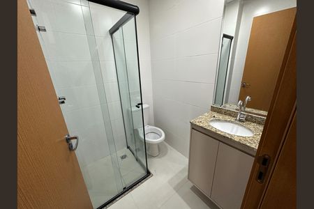 Apartamento para alugar com 57m², 2 quartos e 1 vaga Apartamento para alugar com 57m², 2 quartos e 1 vagaBanheiro