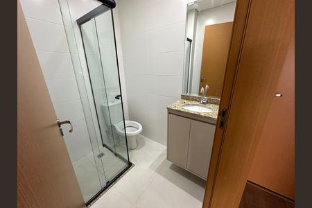 Apartamento para alugar com 57m², 2 quartos e 1 vaga Apartamento para alugar com 57m², 2 quartos e 1 vagaBanheiro