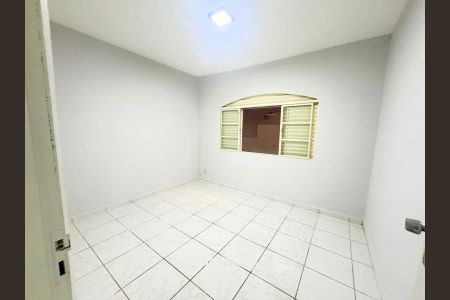 Casa para alugar com 6 quartos, 267m² em Jardim América, Goiânia