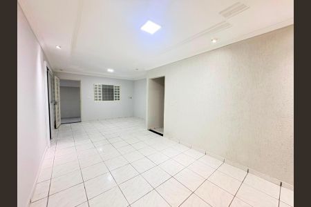 Casa para alugar com 6 quartos, 267m² em Jardim América, Goiânia