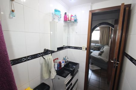 Banheiro de apartamento à venda com 2 quartos, 42m² em Jardim Antártica, São Paulo