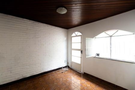 Casa para alugar com 3 quartos, 80m² em Barro Vermelho, São Gonçalo
