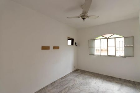 Casa para alugar com 80m², 3 quartos e sem vaga Casa para alugar com 80m², 3 quartos e sem vagaQuarto 2