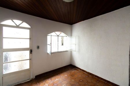 Sala de casa para alugar com 3 quartos, 80m² em Barro Vermelho, São Gonçalo