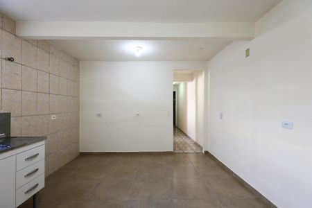 Casa para alugar com 70m², 2 quartos e sem vaga Casa para alugar com 70m², 2 quartos e sem vagaCozinha