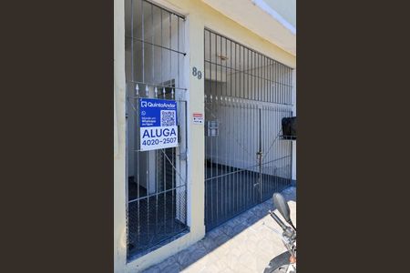 Casa para alugar com 70m², 2 quartos e sem vaga Casa para alugar com 70m², 2 quartos e sem vagaFachada