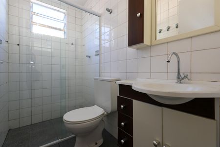 Casa para alugar com 70m², 2 quartos e sem vaga Casa para alugar com 70m², 2 quartos e sem vagaBanheiro
