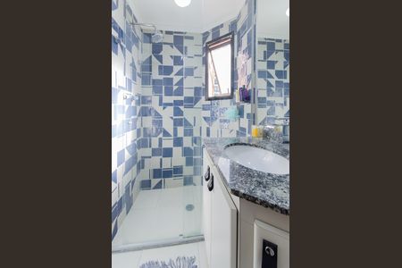 Apartamento à venda com 69m², 2 quartos e 1 vaga Apartamento à venda com 69m², 2 quartos e 1 vagaBanheiro da Suíte