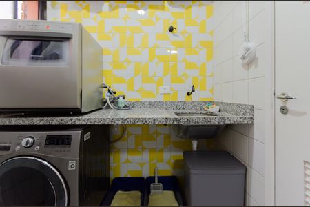 Apartamento à venda com 69m², 2 quartos e 1 vaga Apartamento à venda com 69m², 2 quartos e 1 vagaÁrea de Serviço