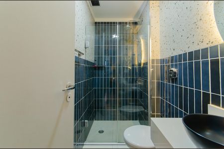 Apartamento à venda com 69m², 2 quartos e 1 vaga Apartamento à venda com 69m², 2 quartos e 1 vagaBanheiro Social