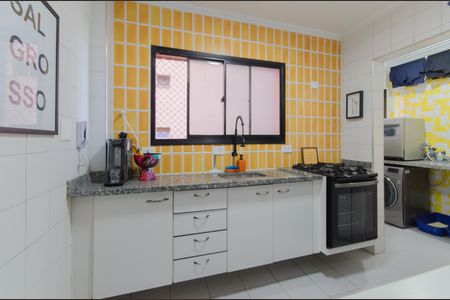 Apartamento à venda com 69m², 2 quartos e 1 vaga Apartamento à venda com 69m², 2 quartos e 1 vagaCozinha