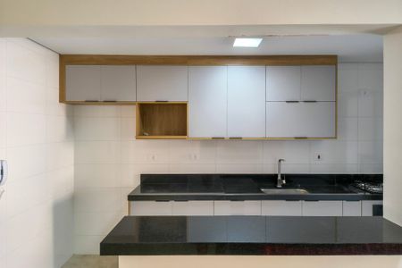 Cozinha  de apartamento para alugar com 2 quartos, 86m² em Vilamar, Praia Grande