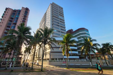 Fachada de apartamento para alugar com 2 quartos, 86m² em Vilamar, Praia Grande