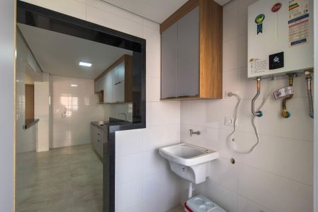 Área de Serviço de apartamento para alugar com 2 quartos, 86m² em Vilamar, Praia Grande