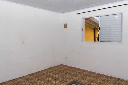 Casa para alugar com 48m², 1 quarto e sem vaga