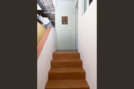 Casa para alugar com 48m², 1 quarto e sem vaga