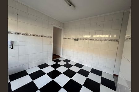 Casa para alugar com 125m², 3 quartos e 2 vagas Casa para alugar com 125m², 3 quartos e 2 vagasCozinha